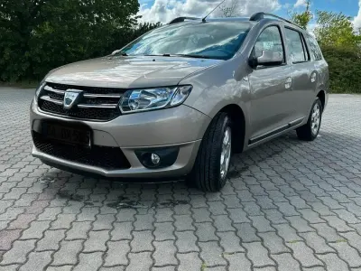 Gebraucht Dacia Logan MCV 90 PS (66 kW) 2013 Beige Kombi