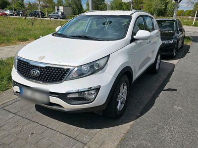 gebraucht Kia Sportage 1.6 klimaautomatik , Motor unruhig