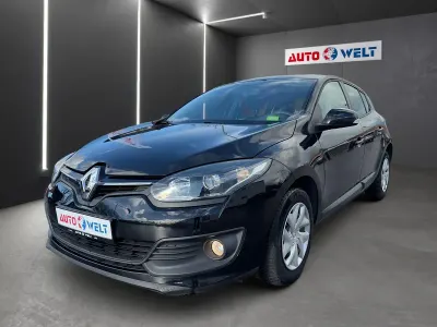 Gebraucht Renault Mégane Authentique 110 PS (80 kW) 2015 Schwarz Kleinwagen