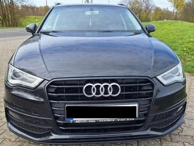 Gebraucht Audi A3 Sportback S-Line 125 PS (91 kW) 2015 Schwarz Kleinwagen