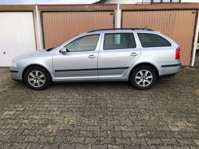 gebraucht Skoda Octavia Elegance