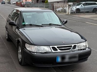 Second-hand Saab 9-3 150 CP (110 kW) 2000 Negru Berlinǎ