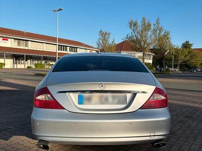 Second-hand Mercedes CLS320 224 CP (164 kW) 2006 Argintiu Coupe