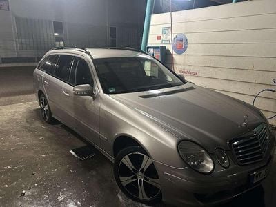 Mercedes E220