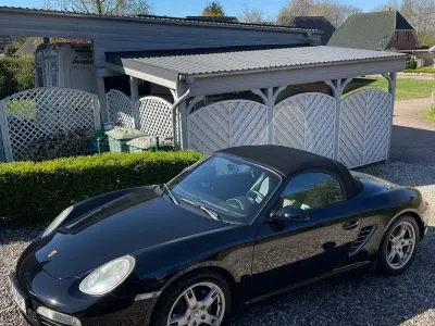 Usado Porsche Boxster 239 HP (175 kW) 2005 Preto Cabrios