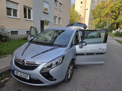 Gebraucht Opel Zafira Tourer Selection 140 PS (102 kW) 2015 Grau Van / Kleinbus