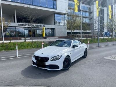 Weiß Gebraucht 2016 Mercedes C63S AMG AMG Cabrio | 48.000 €