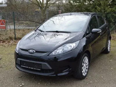Używany Ford Fiesta Champions Edition 95 KM (69 kW) 2012 Czarny Sedan/Limuzyna