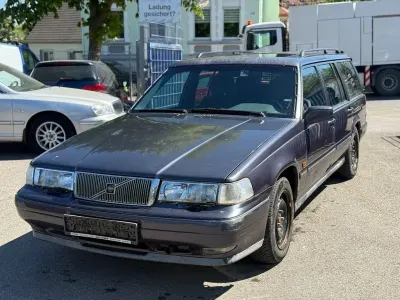 Usata Volvo 960 170 CV (125 kW) 1994 Blu Berlina