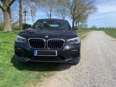 gebraucht BMW X4 xDrive 20i Advantage