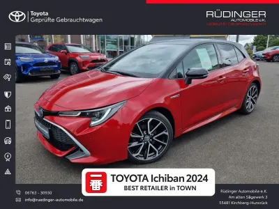 Gebraucht Toyota Corolla Lounge 184 PS (135 kW) 2019 Rot Limousine