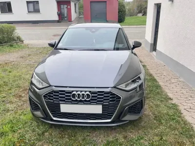 Gebraucht Audi A3 S-Line 150 PS (110 kW) 2020 Grau Limousine