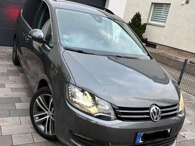 Usata VW Sharan Comfortline 150 CV (110 kW) 2015 Grigio Monovolume