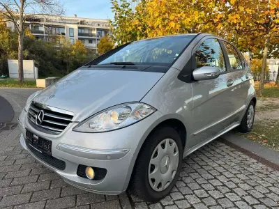 Gebraucht Mercedes A180 Avantgarde 109 PS (80 kW) 2005 Silber Limousine