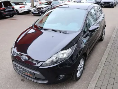 Gebraucht Ford Fiesta Viva 82 PS (60 kW) 2011 Schwarz Kleinwagen