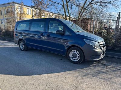 Gebraucht Mercedes Vito 163 PS (119 kW) 2016 Blau Van