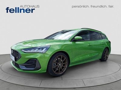 Usata Ford Focus ST 280 CV (205 kW) 2022 Verde Berlina