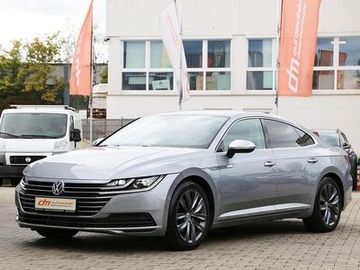 Gebraucht VW Arteon Elegance 190 PS (139 kW) 2018 Silber Kleinwagen