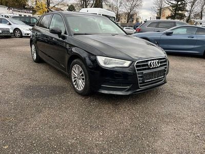 Gebraucht Audi A3 Ambiente 110 PS (80 kW) 2014 Schwarz Limousine