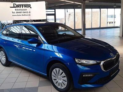 Usata Skoda Scala 150 CV (110 kW) 2025 Blu Utilitaria
