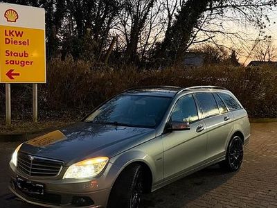 Gebraucht Mercedes C180 156 PS (114 kW) 2010 Grau Kombi
