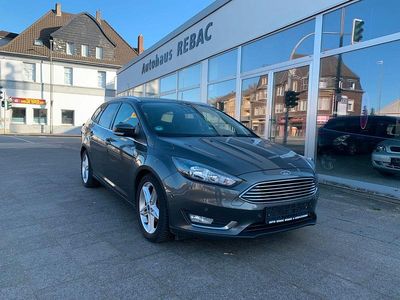 Usata Ford Focus Titanium 125 CV (91 kW) 2015 Grigio Station wagon