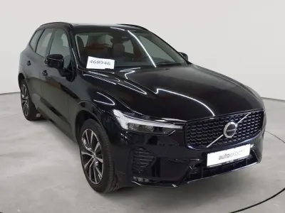 Używany Volvo XC60 Ultimate 197 KM (144 kW) 2023 Czarny SUV