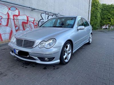 Mercedes C280