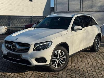 Weiß Gebraucht 2016 Mercedes GLC220 SUV | 19.800 € (Guter Preis)