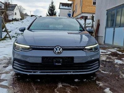 Gebraucht VW Golf VII Life 150 PS (110 kW) 2020 Grau Kombi