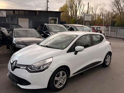 Gebraucht Renault Clio IV Expression 90 PS (66 kW) 2016 Weiß Limousine