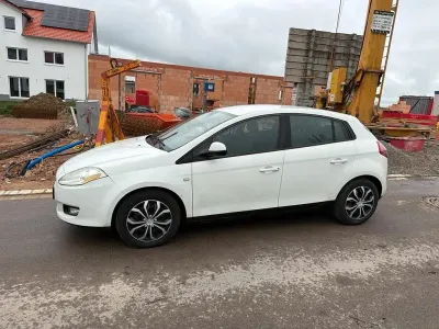 Usata Fiat Bravo 115 CV (84 kW) 2008 Bianco Utilitaria