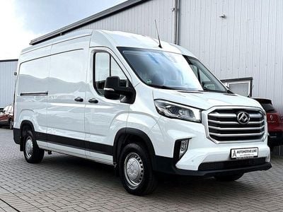 Maxus V90