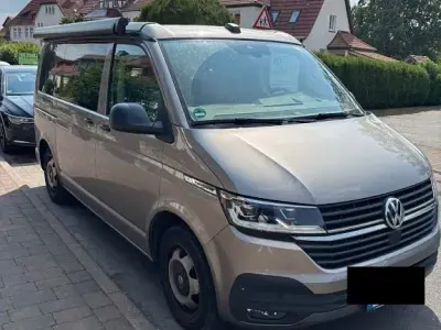 Gebraucht VW California Beach 150 PS (110 kW) 2023 Grau Van