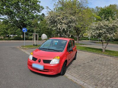 Begagnad Renault Modus 2004 Röd Minibuss