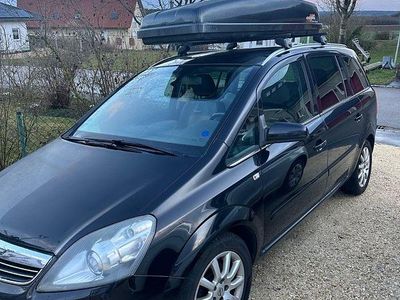 Gebraucht Opel Zafira Edition 140 PS (102 kW) 2009 Schwarz Van / Kleinbus