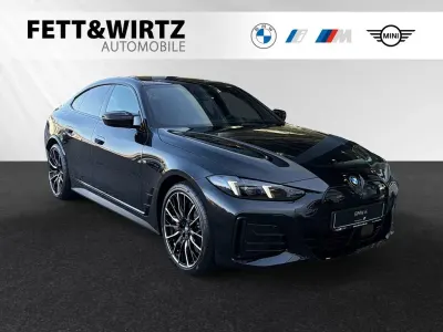 Neu BMW i4 M Sport 442 kW (601 PS) 2026 Black sapphire metallic Limousine