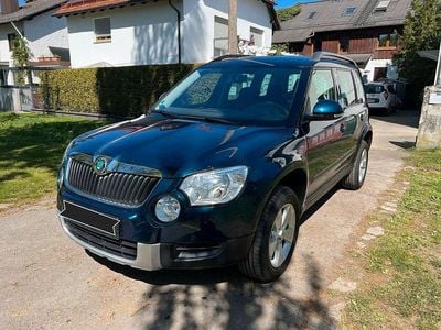 Second-hand Skoda Yeti Ambition 160 CP (117 kW) 2011 Albastru SUV