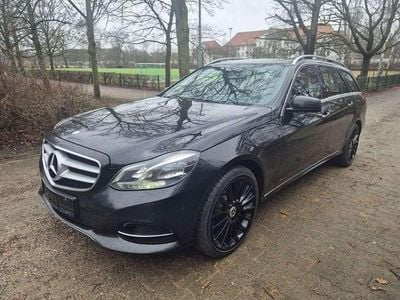 Gebraucht Mercedes E250 Avantgarde 204 PS (150 kW) 2013 Schwarz Kombi