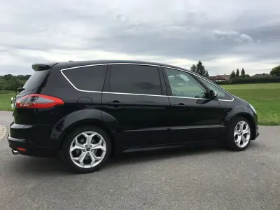 Gebraucht Ford S-MAX Titanium S 203 PS (149 kW) 2010 Schwarz Van / Kleinbus