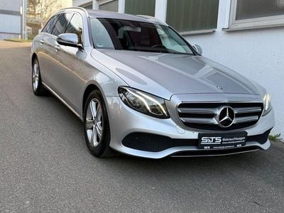 Gebraucht Mercedes E220 Avantgarde 194 PS (142 kW) 2017 Silber Kombi