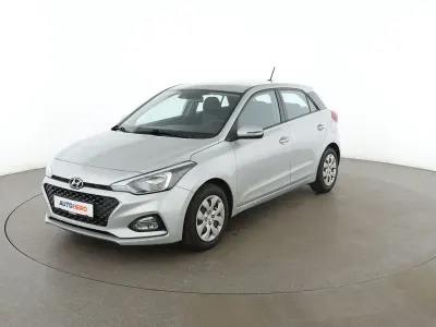Gebraucht Hyundai i20 Style 2020 Silber Kleinwagen