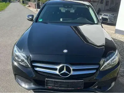 Gebraucht Mercedes C220 170 PS (125 kW) 2016 Obsidianschwarz  metalliclack Limousine