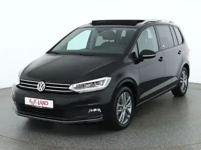 Gebraucht VW Touran Sound 150 PS (110 kW) 2018 Deep black perleffekt Van / Kleinbus