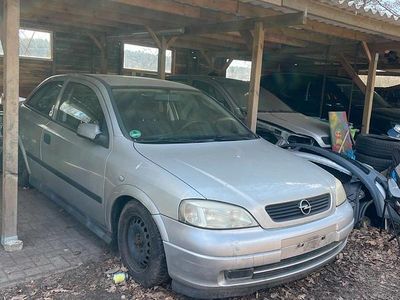Gebraucht Opel Astra 90 PS (66 kW) 2001 Grau Coupé