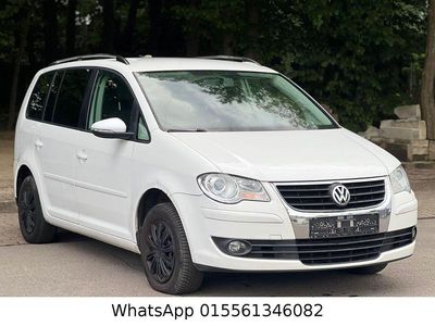 Gebraucht VW Touran Trendline 140 PS (102 kW) 2009 Weiß Van / Kleinbus