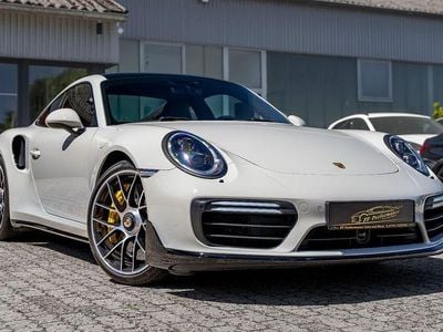 Porsche 911 Turbo S
