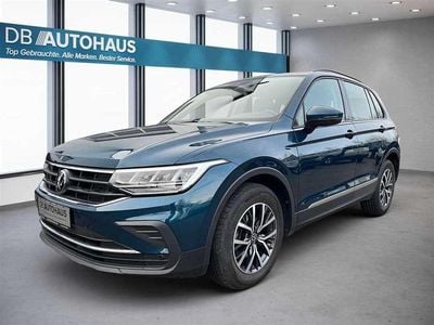 Gebraucht VW Tiguan Life 150 PS (110 kW) 2023 Blau SUV