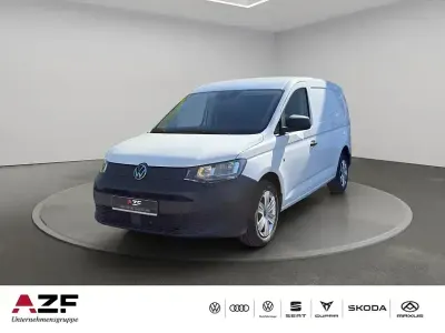 Usado VW Caddy 102 HP (75 kW) 2021 Branco Monovolume