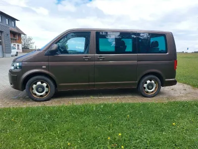 Gebraucht VW Multivan 179 PS (131 kW) 2010 Braun Van / Kleinbus